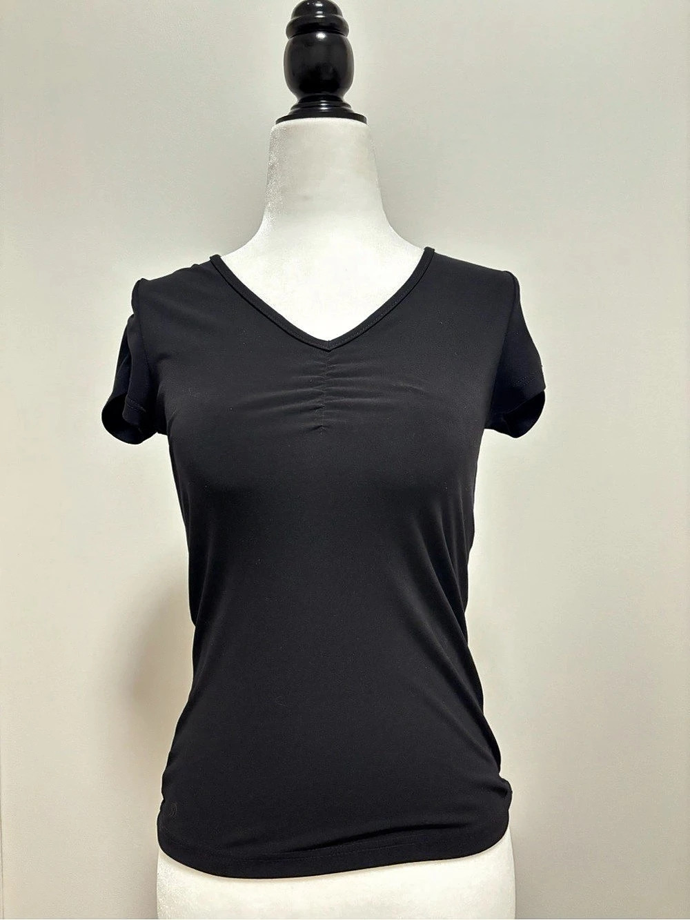JACOB Women's Black V-Neck Ruched Top Size XS